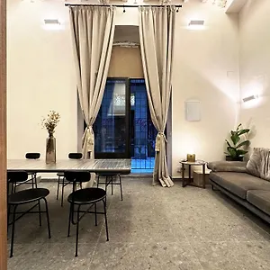 boutique-apartments-center.topbarcelonahotels.com/