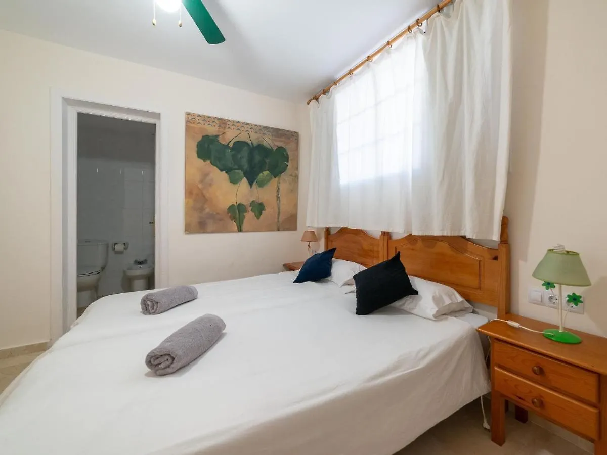 Lightbooking B5 Las Arenas Caleta De Fuste 0*,  Spain